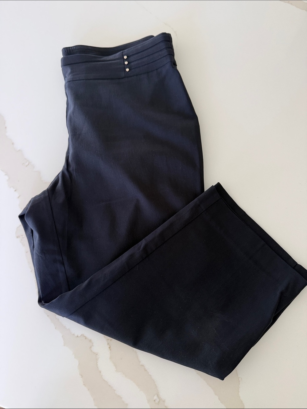 JM Collection Black Cropped Dress Pants with accent waist